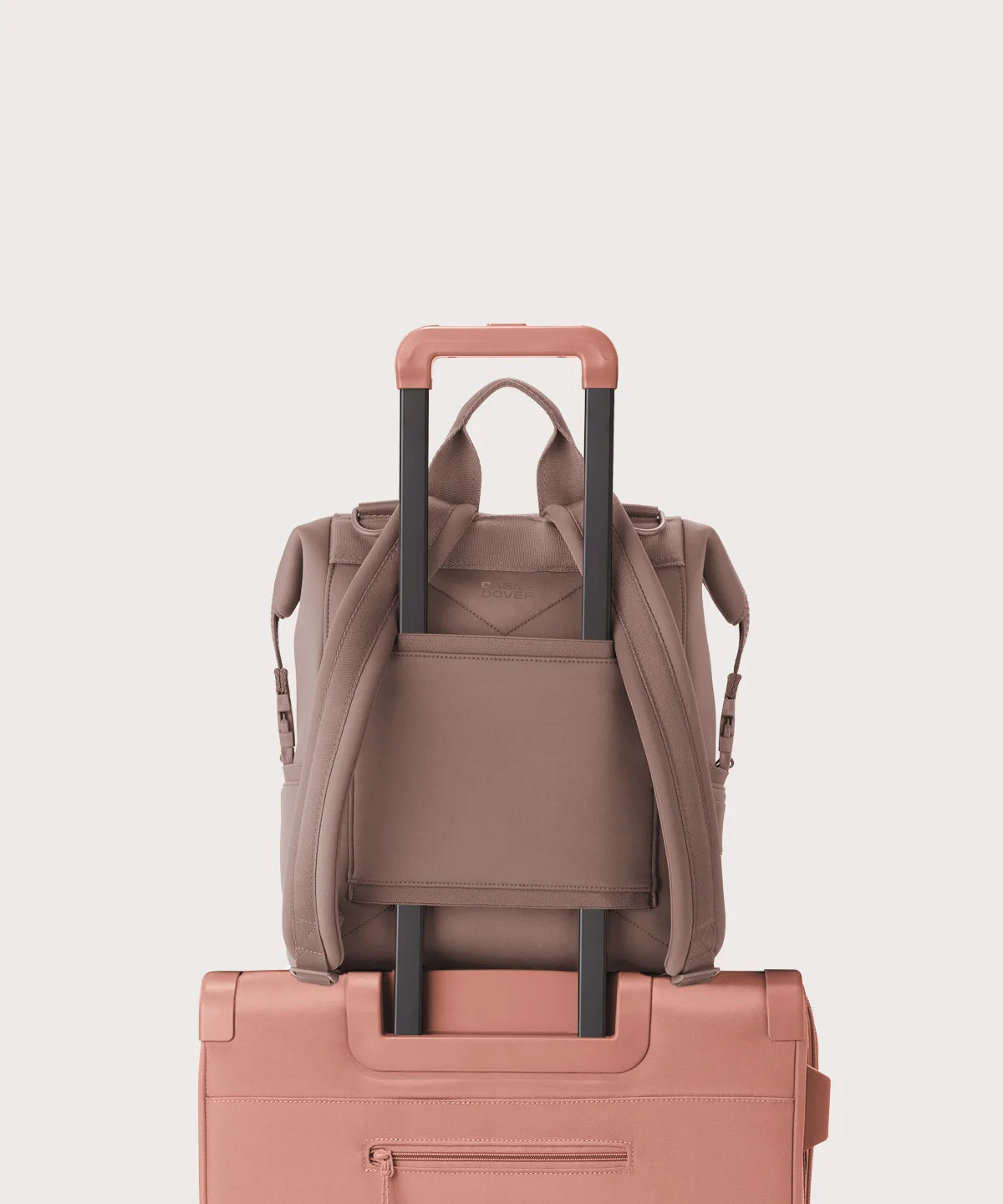 dagnedovermell.com