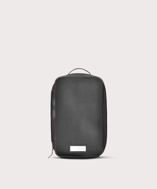 Roma Packing Cube in Carbon Air Mesh, Medium